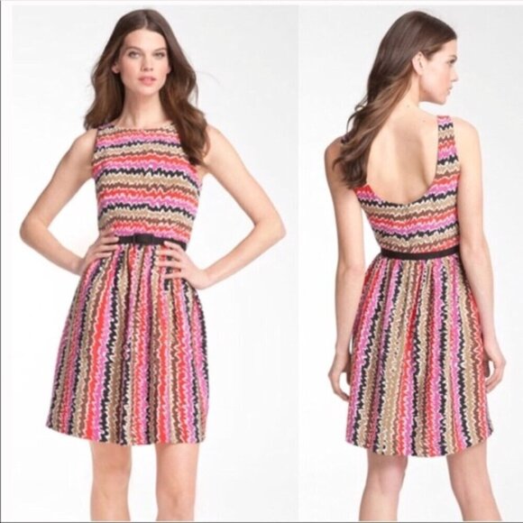 Trina Turk Fiesta Stripe Esperanza Dress Tierra Silk Fit & Flare Sleeveless 8 - Picture 1 of 9